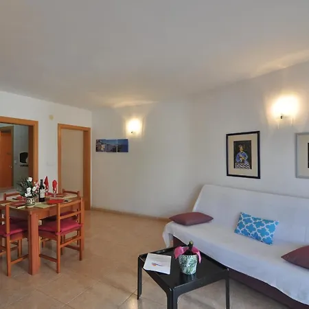 Rnet - Sandra I A2 - Santa Margarita Apartment *